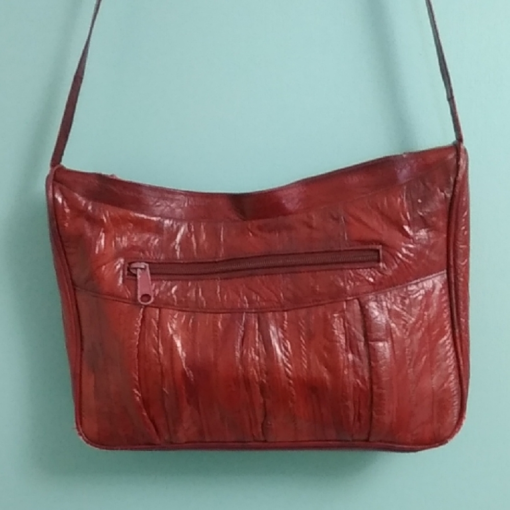 Elegant Red Eel Leather Shoulder Bag W/ 2 Large Pockets